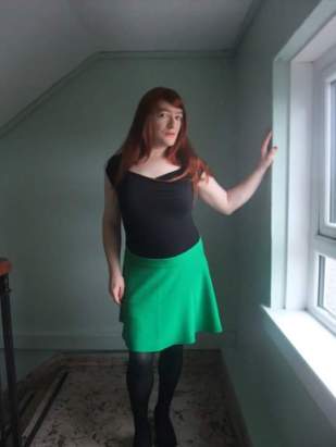Anna Secret Poet Green Skirt at Window
